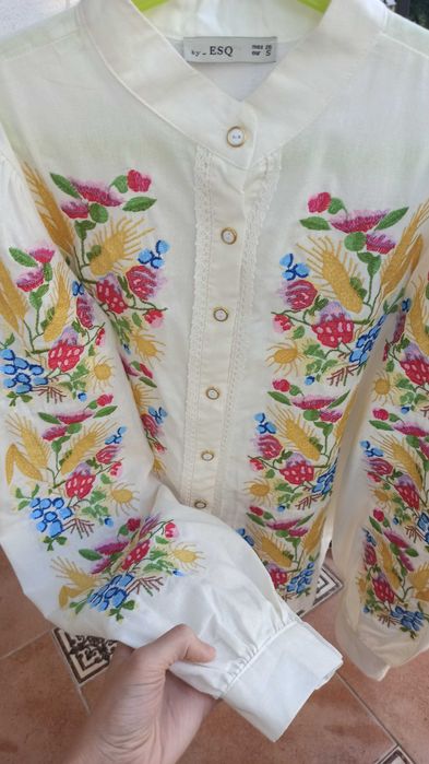 Вишиванка жіноча розмір S , туречинна