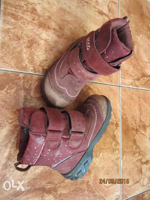 зимние ботинки фирмы ECCO