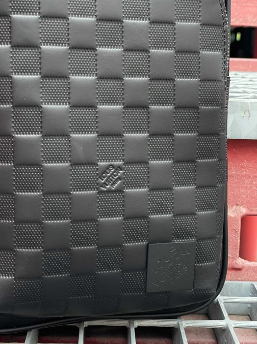 Мужская кожанная сумка СЛИНГ Sac Avenue Sling bag Louis Vuitton