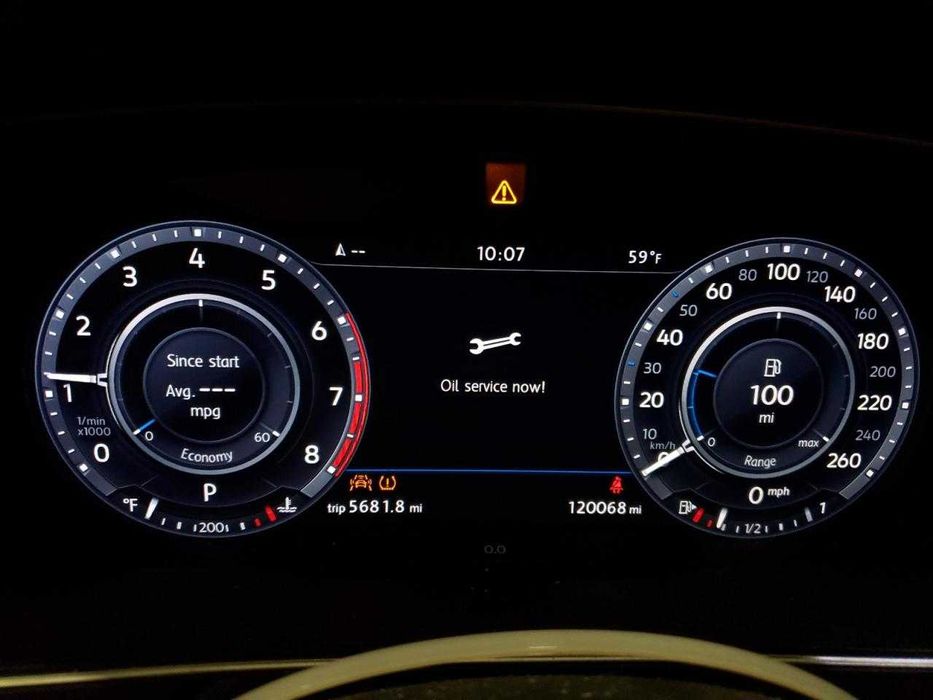 VOLKSWAGEN Tiguan SEL Premium, 2018 (2017)