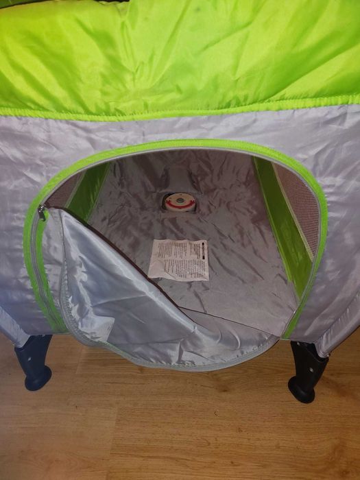 Łóżeczko dziecięce rozkładane