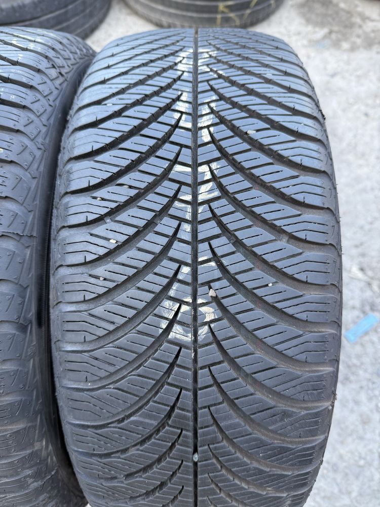 Opony wielosezonowe 195/55/15 Goodyear 2szt 7,5mm 2022r