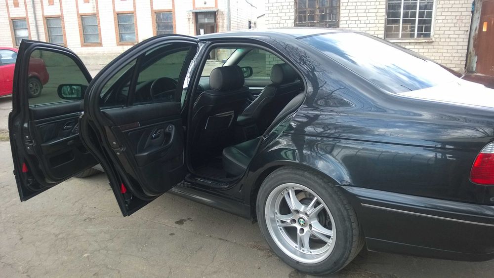 BMW 525 рестаил. механика. . 2002 г.