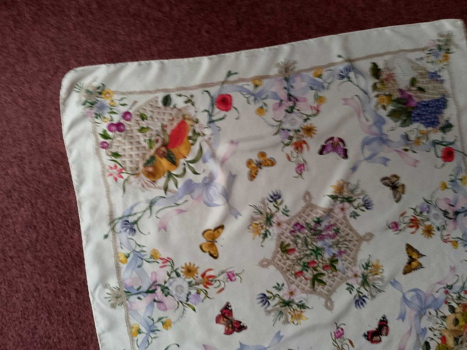 Apaszka jedwab Gucci