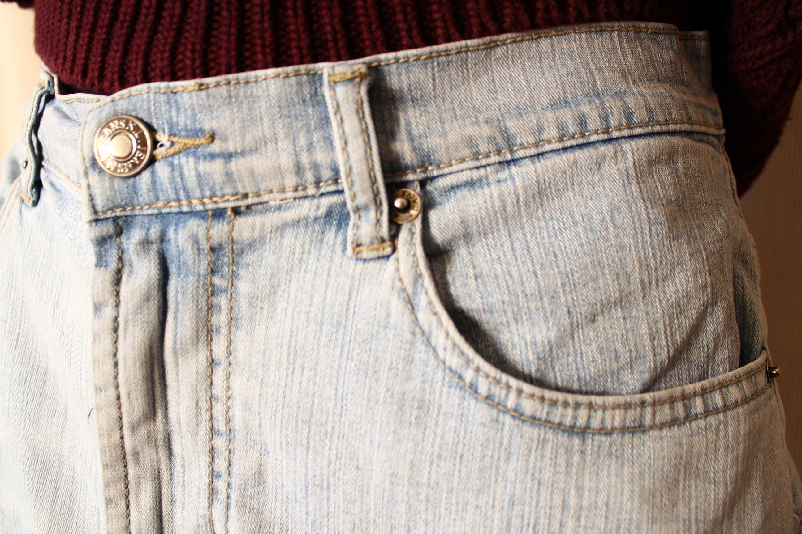 Spódniczka z jasnego jeansu Mini rozm.38