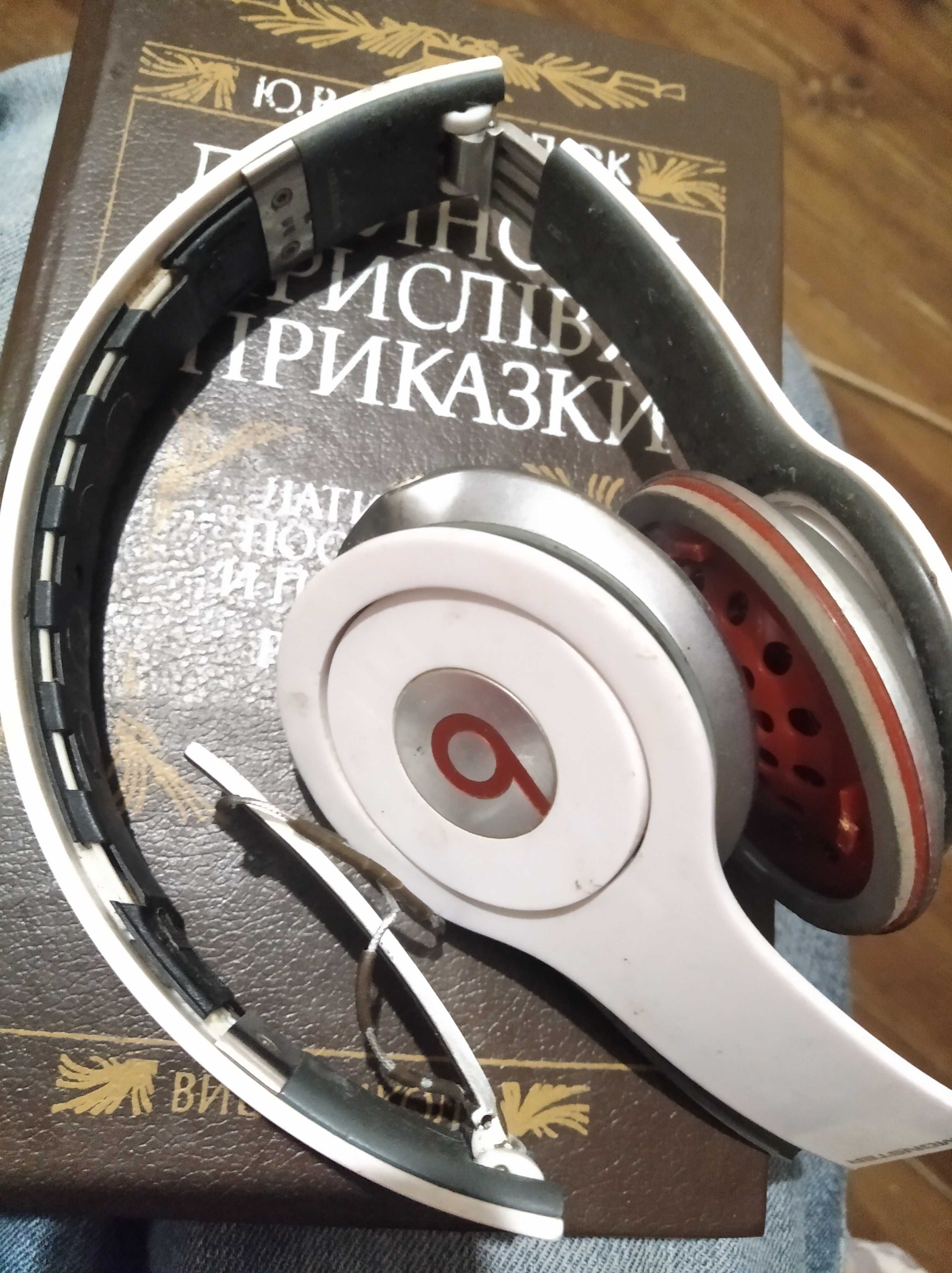 Продам Monster Beats на запчастини