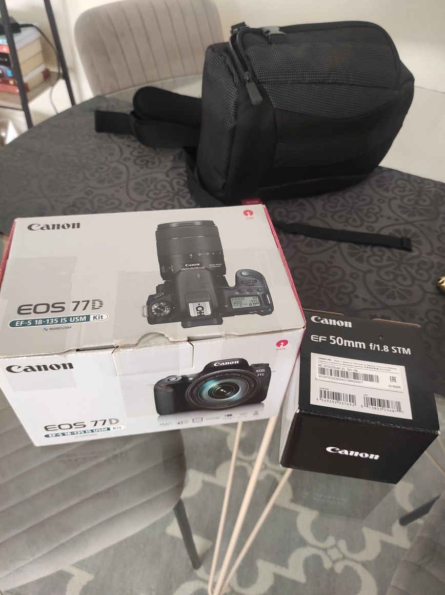 Equipamento fotográfico Canon 77D