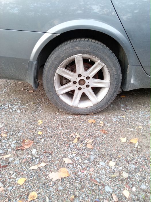 Продам на розбор нисан премьера универсал газ бензын 2 л