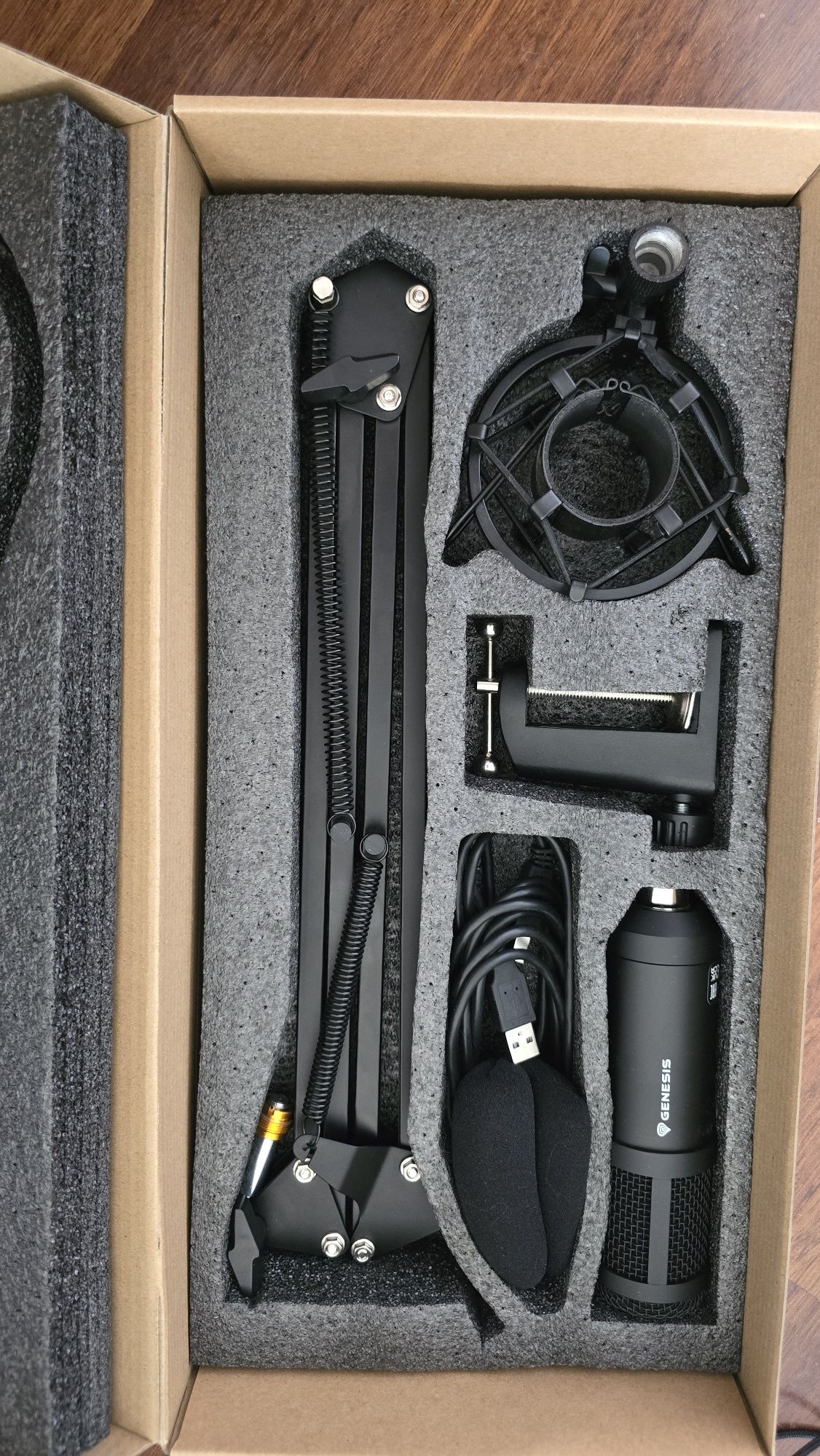 Genesis Radium400 Microphone