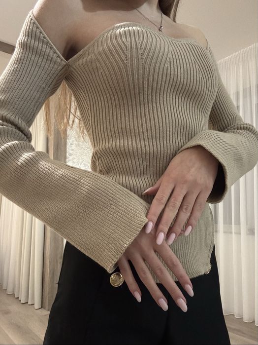 Zara нові шорти з біркою та неймовірна кофтинка з відкритими плечима