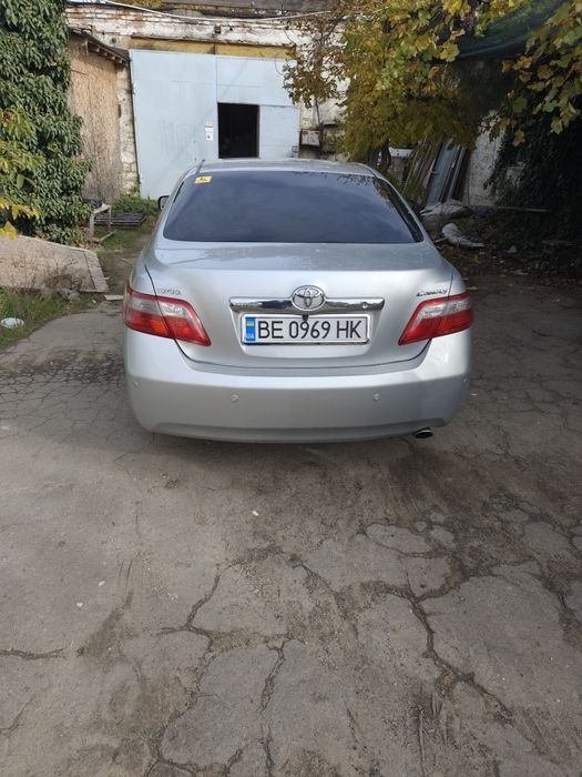 Продам Тойоту Камри 40