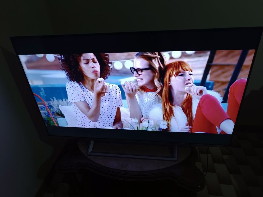 TV Hisense 55B7250