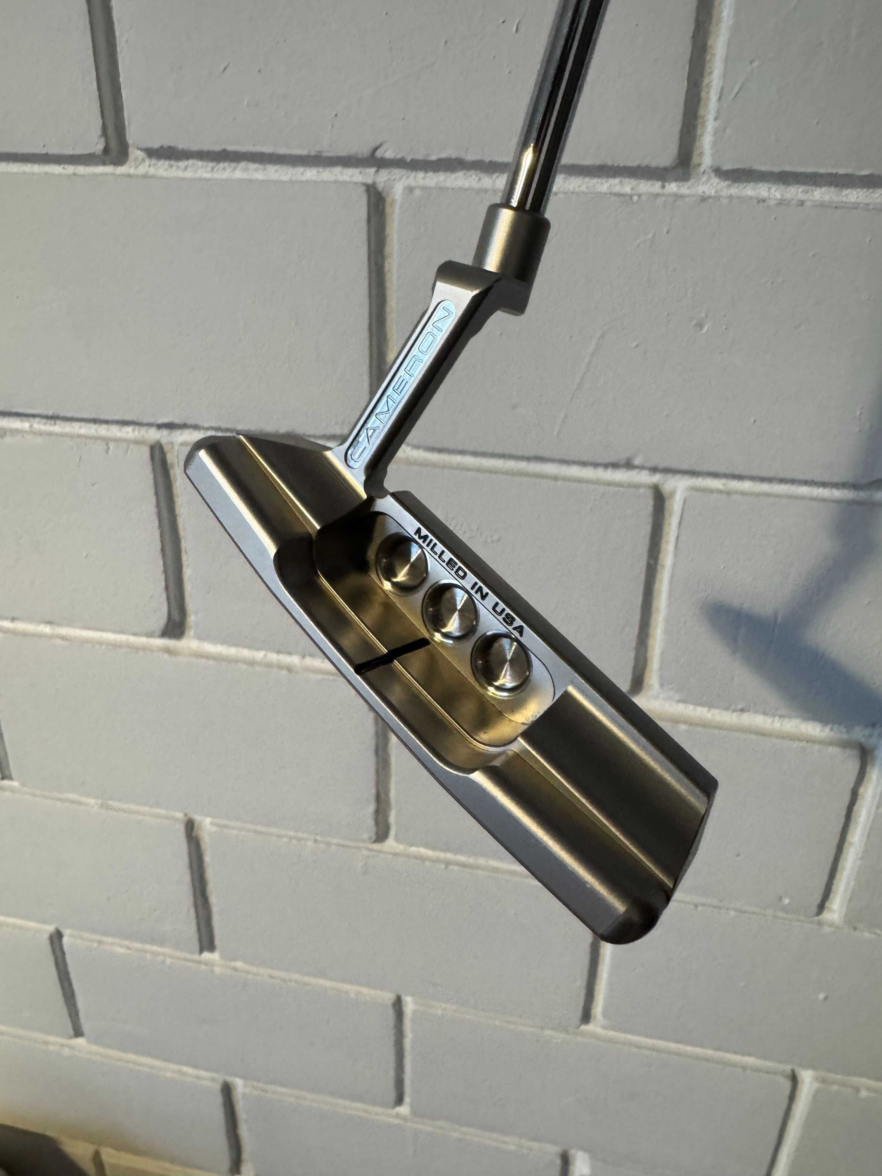Scotty Cameron - Super select newport 2 34'' NOVO