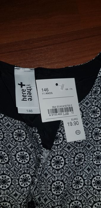 Macacão preto e branco