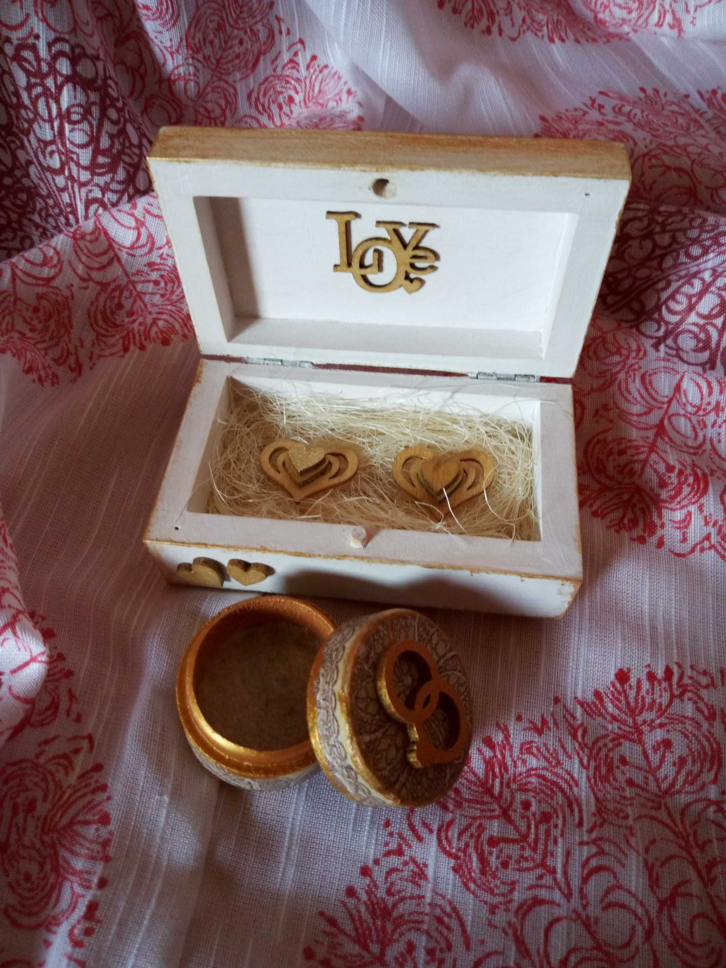 Szkatułka i pudełeczko decoupage, na obrączki i pierścionek, ślub