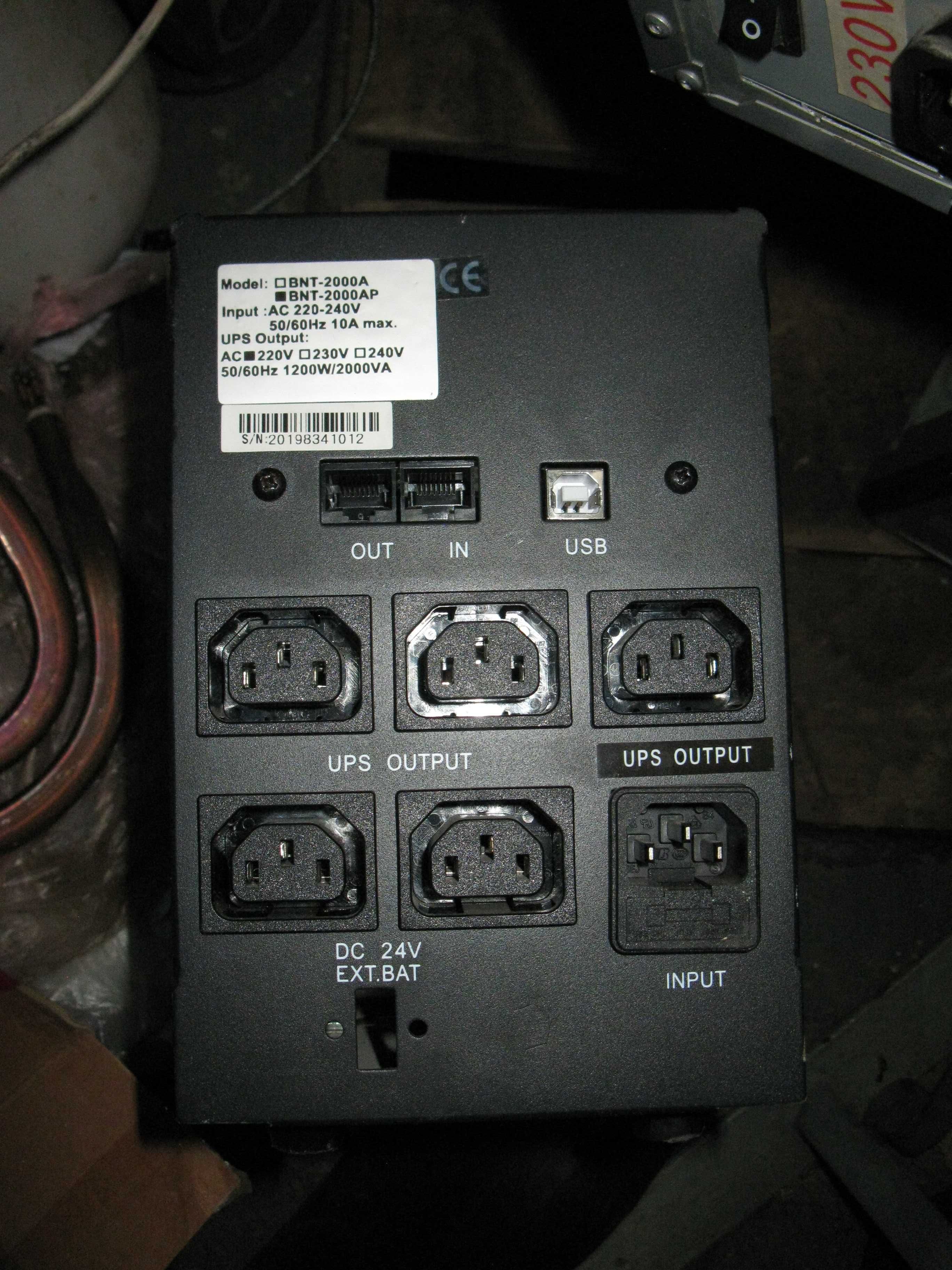 Бесперебойник ИБП Powercom BNT-2000AP