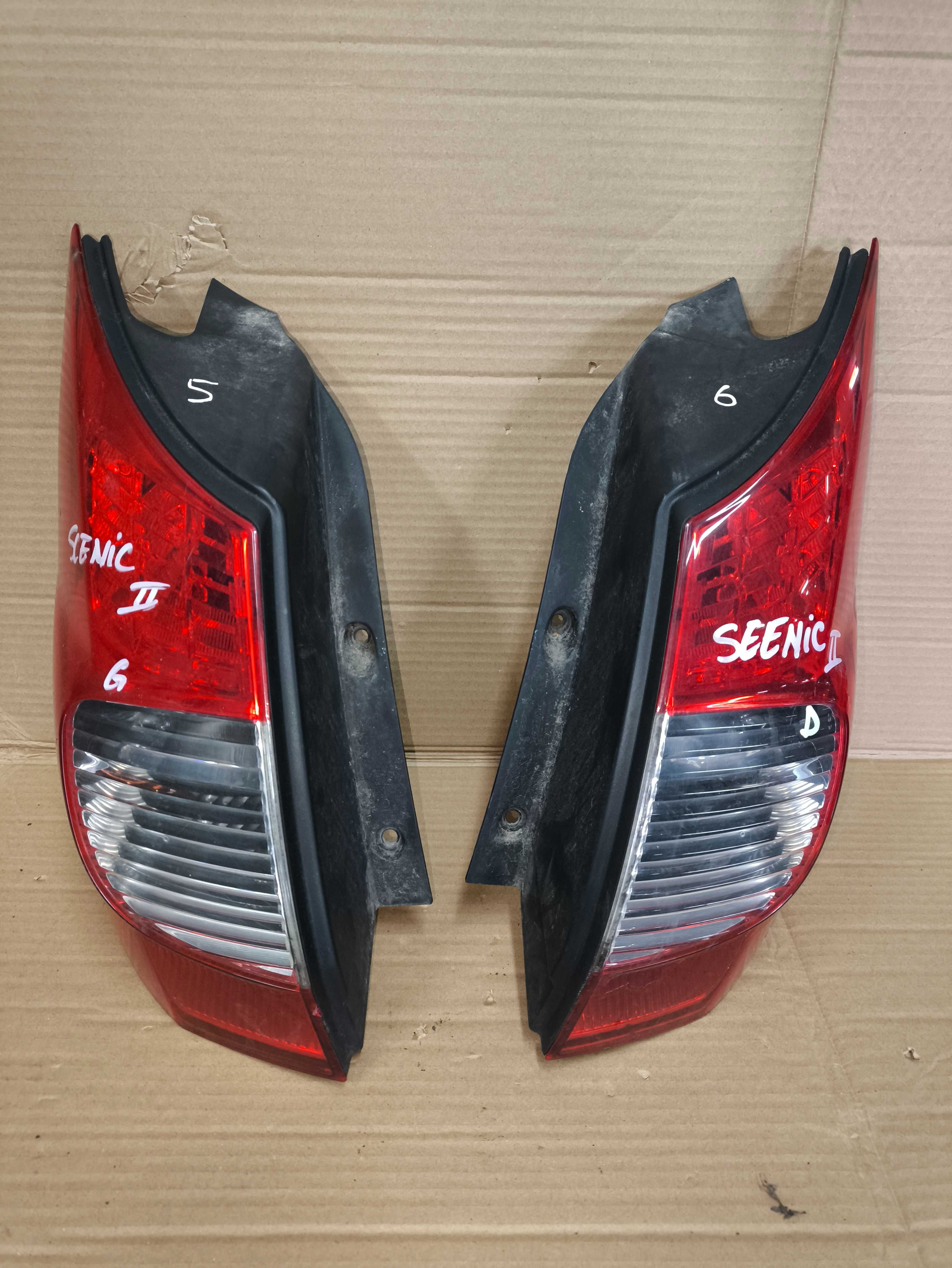 Lampa tylna prawa Renault Scenic II FL 2SK009467/02 Siedlce