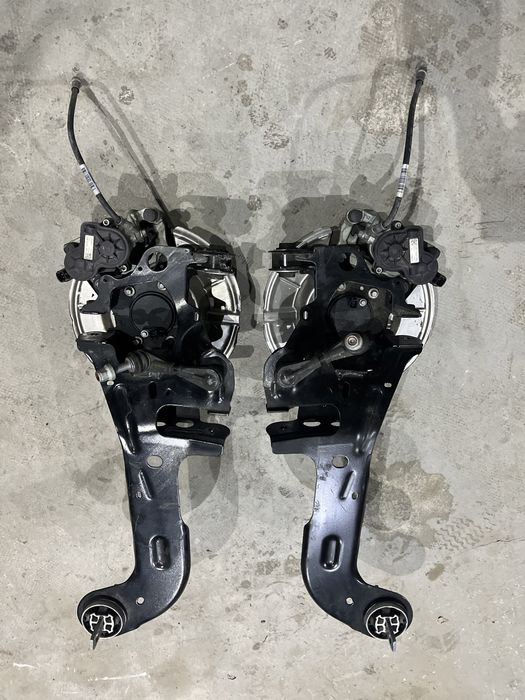 Цапфа задняя левая/правая в сборе 2wd Ford Escape mk4 2020-