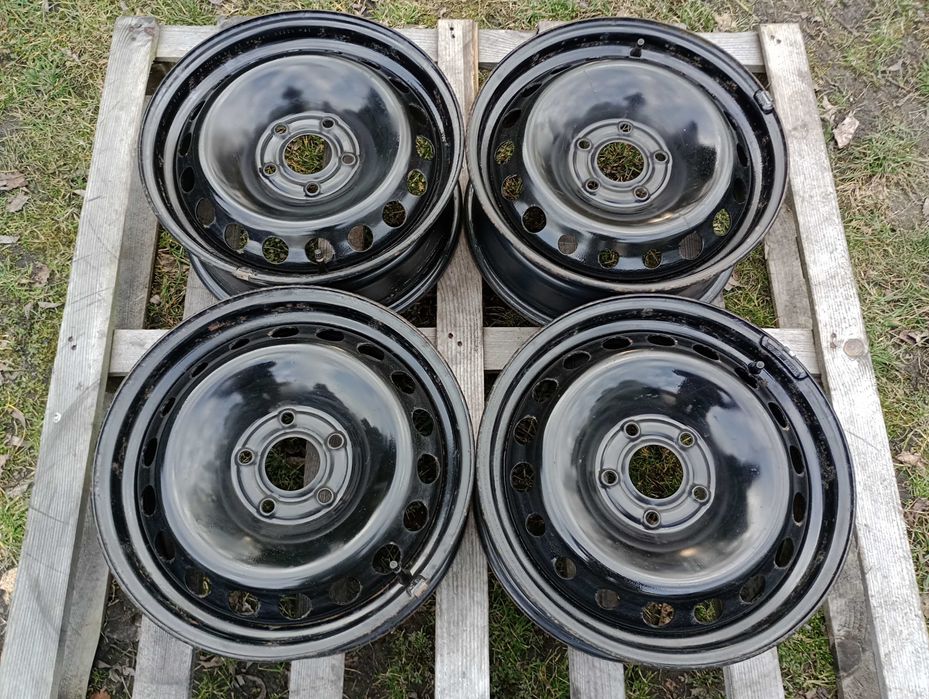 Felgi stalowe 16 cali 5x114.3 RENAULT Captur Megane Scenic Laguna