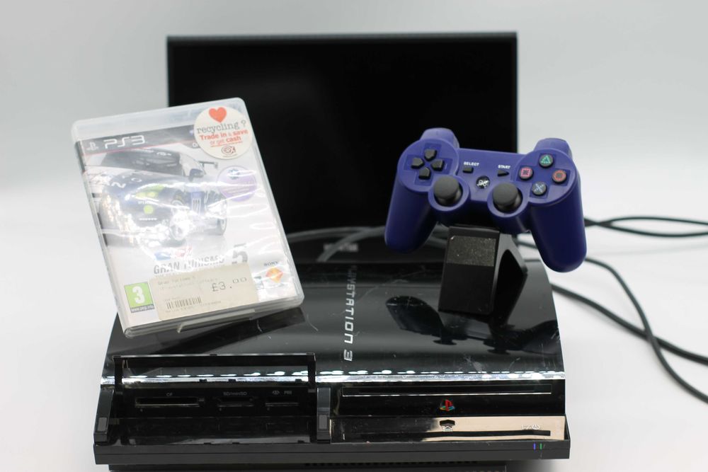 Konsola Sony PlayStation 3 FAT (Model CECHC04)