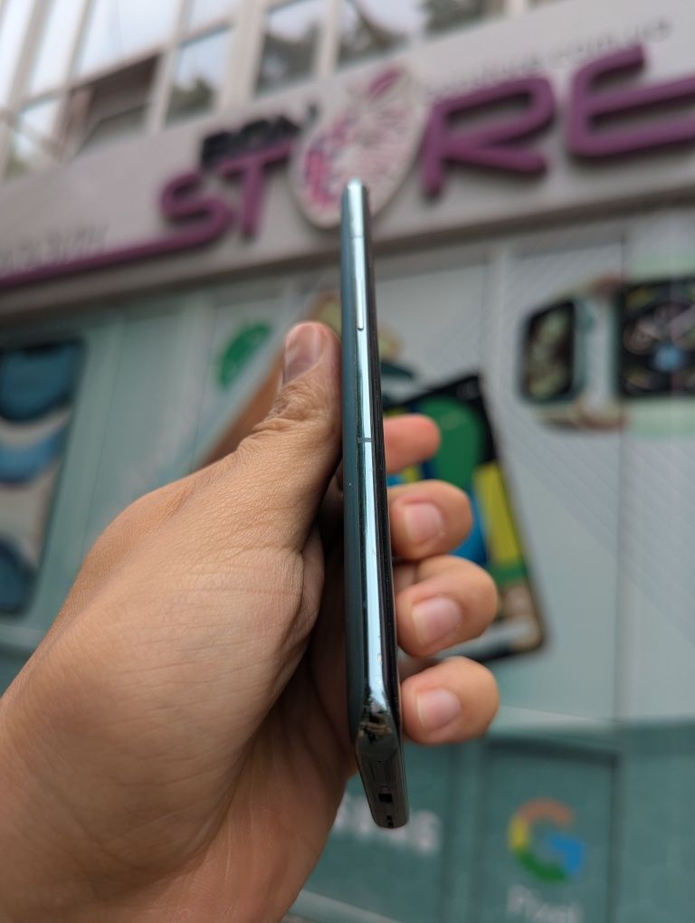 OnePlus 10 pro 128gb. Green