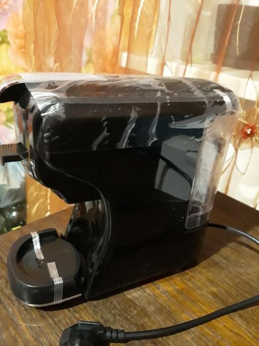 Кофемашина капсульная Cafelffe