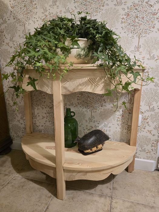 Szafa sosnowa  bieliźniarka