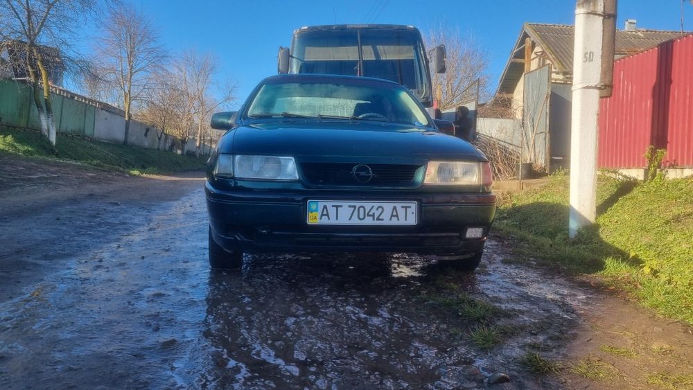 Продам опель векта а