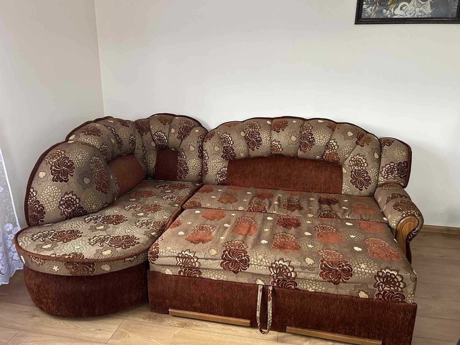 Kanapa rogowa z funkcją spania