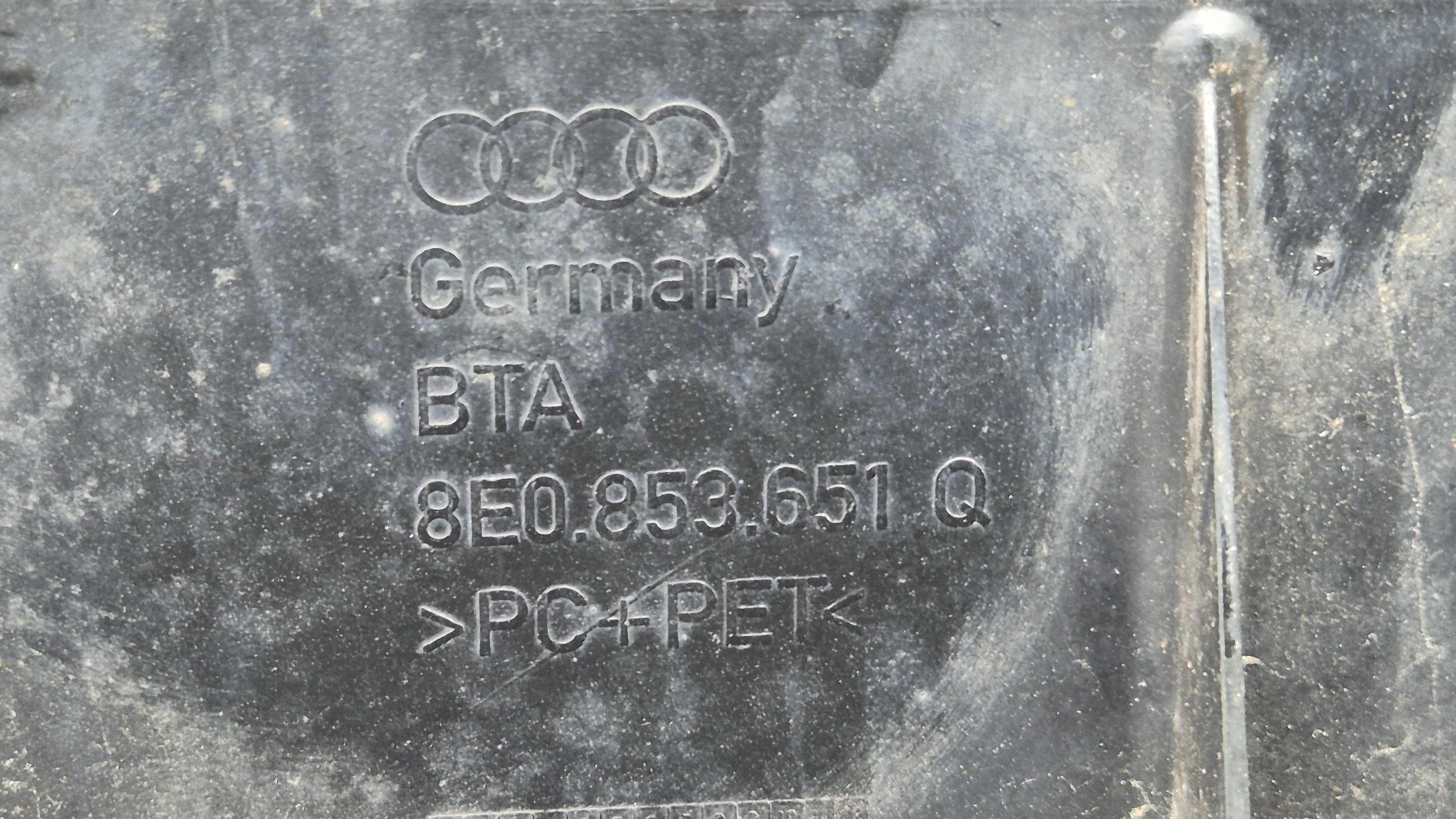 Atrapa chłodnicy GRILL Audi A4 B7 8E0 05-08 OE ORYGINAŁ! ŁADNY!