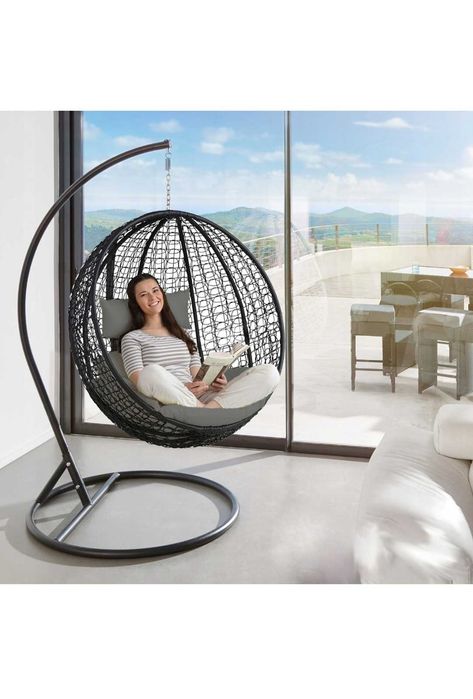 Підвісне крісло кокон.