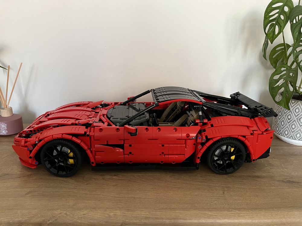 Lego Technic Ferrari F12 MOC