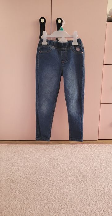 Jeansy 116 rozmiar z 5.10.15 nowe dla dziewczynki dziewczęce