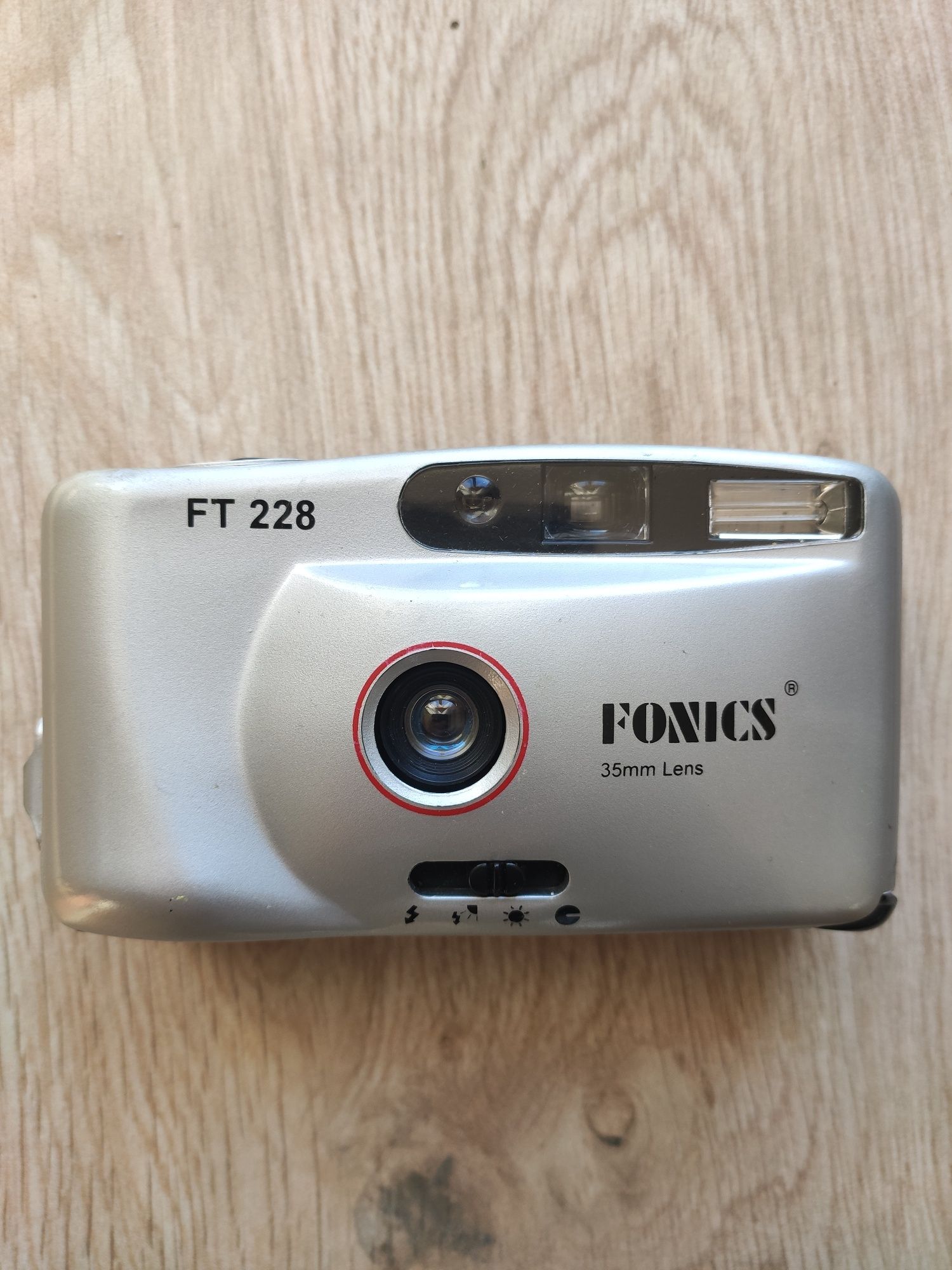 Aparat klasyk analog FONICS FT 228