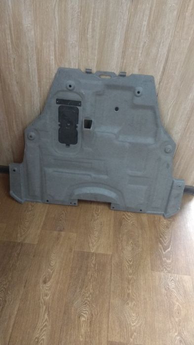 GS1D-56-8DXB Кнопка открытия багажника Мазда 6 GH новая оригинал