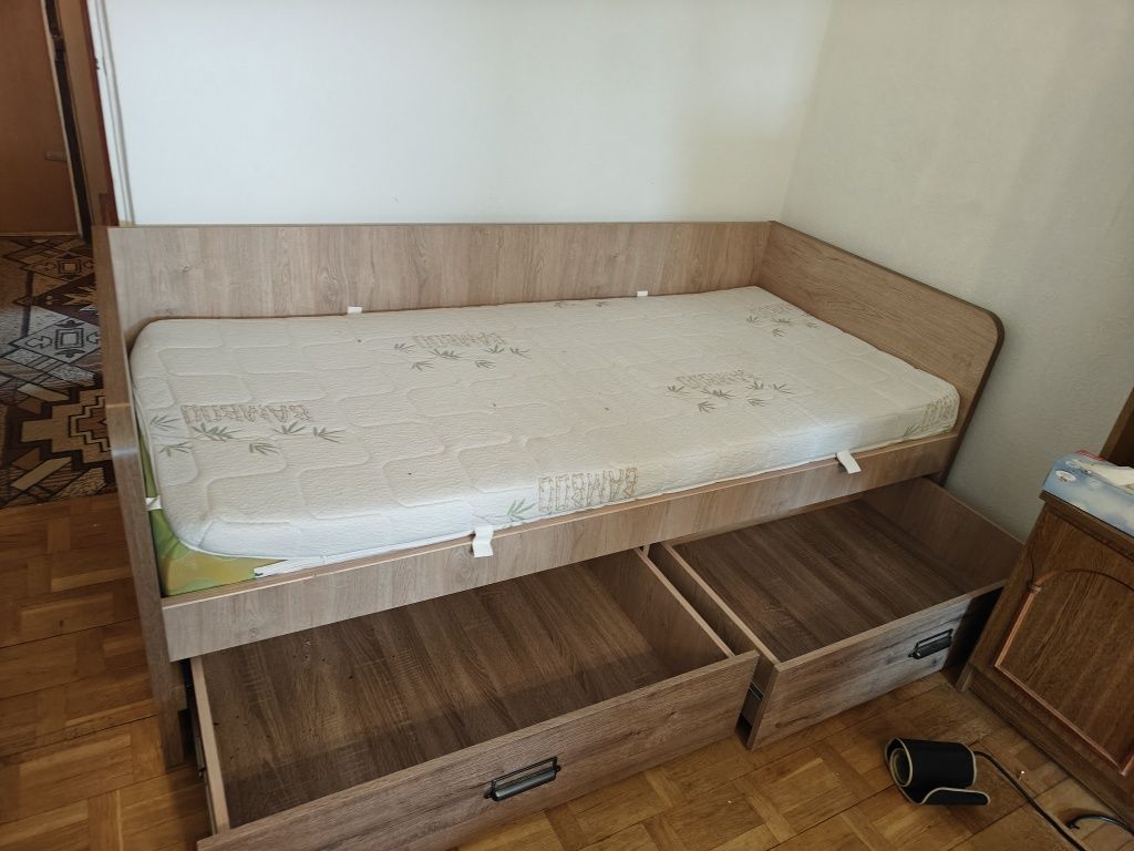 Tapczan łóżko z 2 pojemnikami na pościel dostawa Warszawa