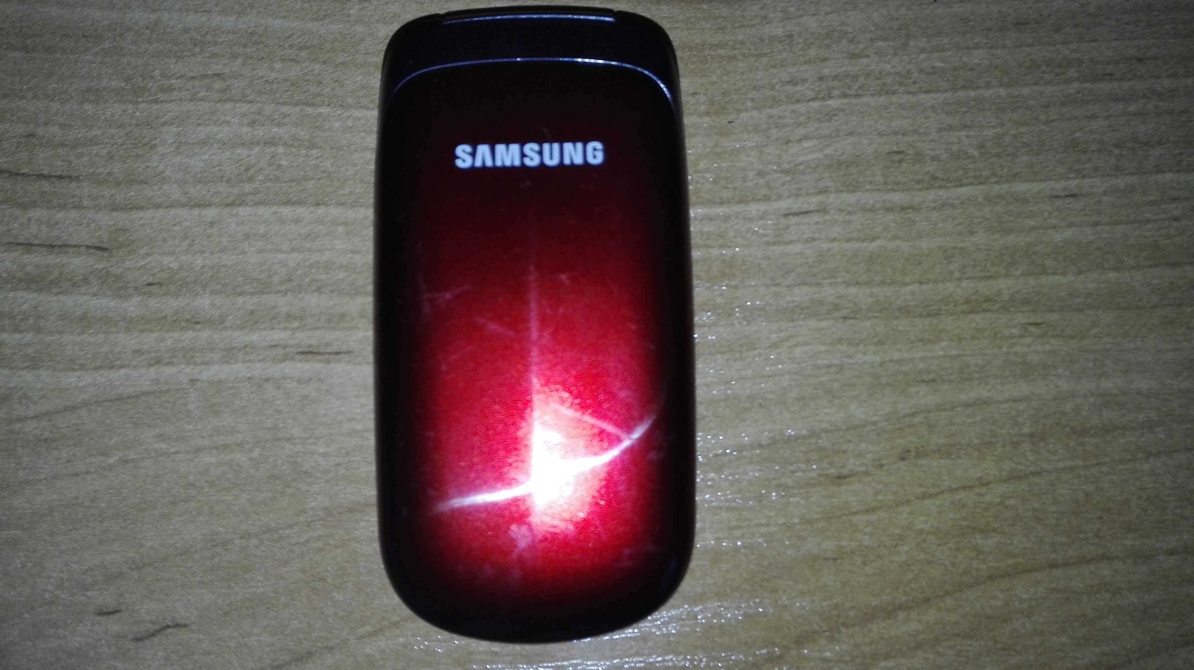 Telefon Samsung starej daty!