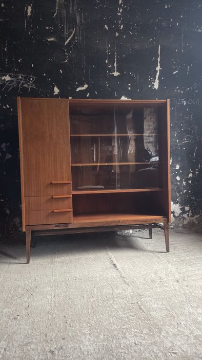 Biblioteczka witryna Mezulanik vintage design Czechosłowacja