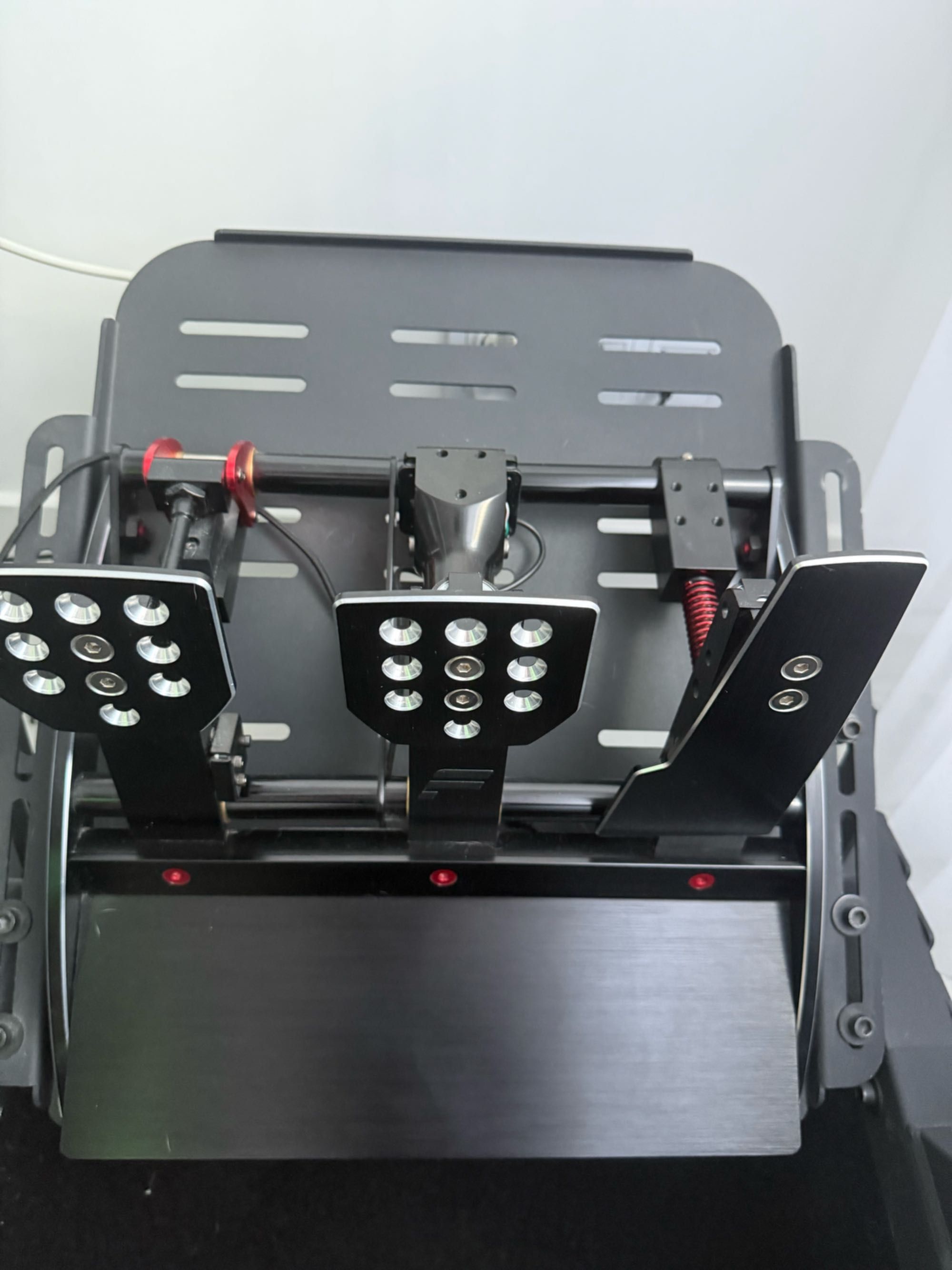 Stelaż Next Level Racing F-GT, Fanatec club sport V3, Logitech g29