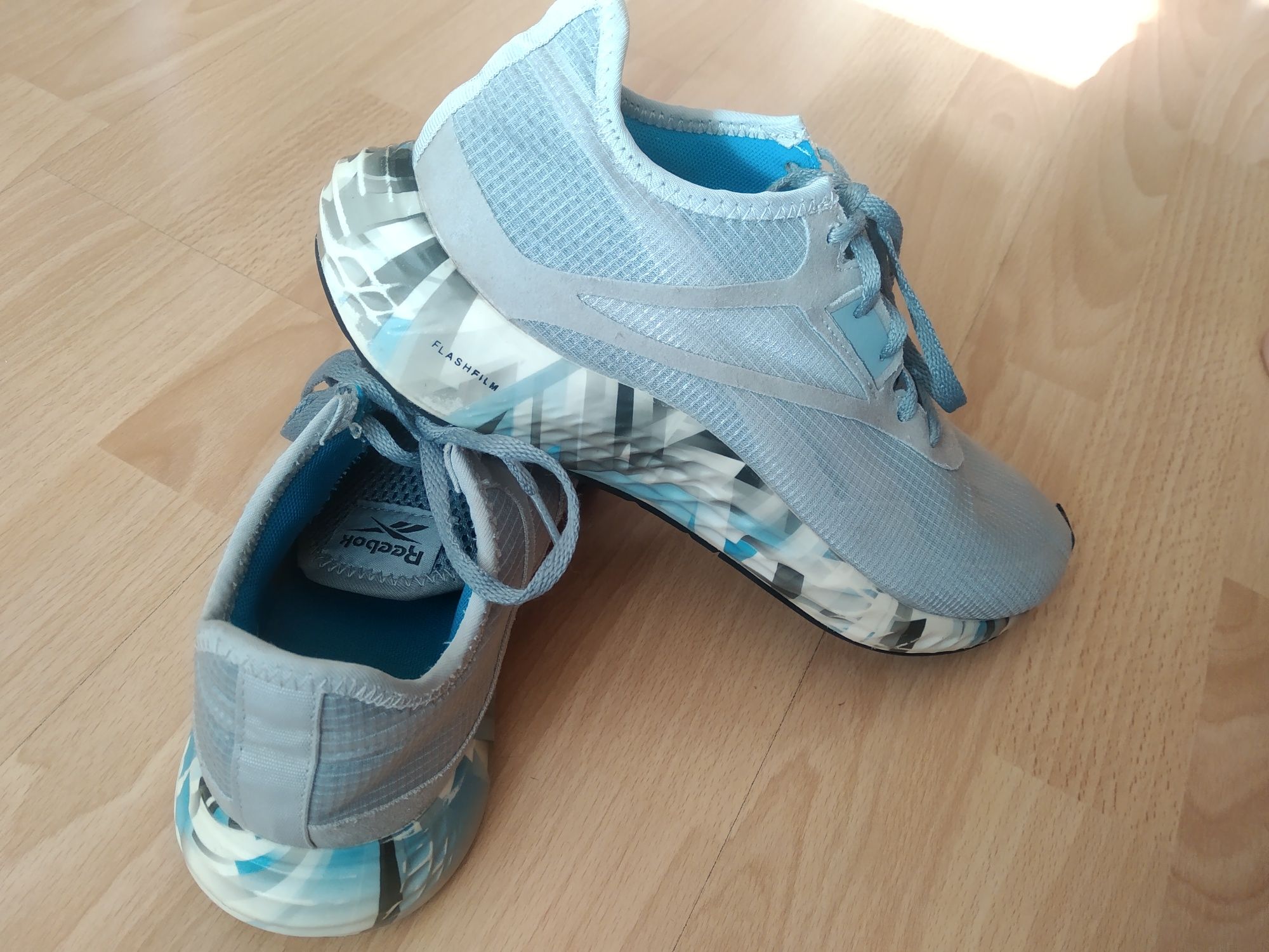 Buty sportowe Reebok 24,5