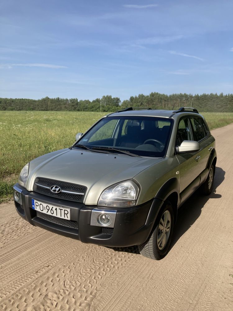 Hyundai Tucson 2.0 benzyna 210 kkm 2 wlasciciel w kraju