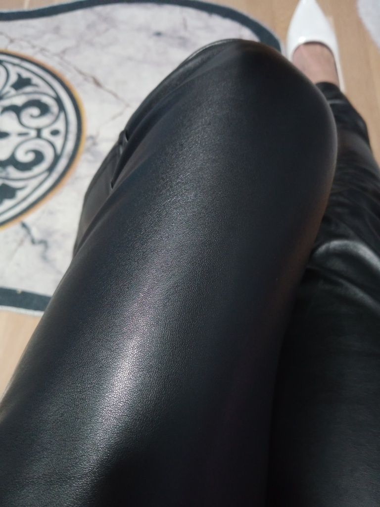 Spodnie legginsy skórzane czarne