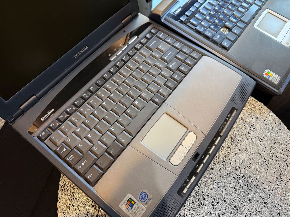 Toshiba retro laptop na CZĘŚCI s1800 s2450
