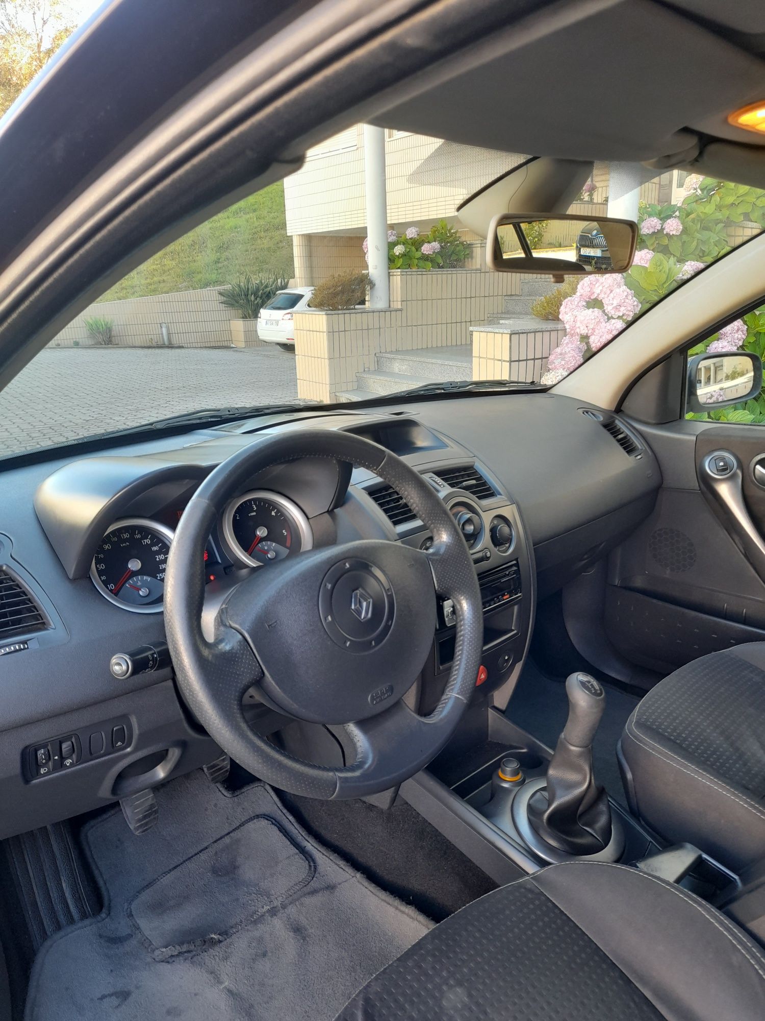 Renault Megane 1.5 DCI em muito bom estado !!!