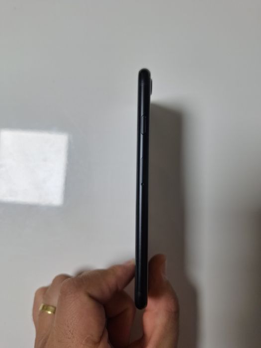 Iphone se 20 128GB NOVO
