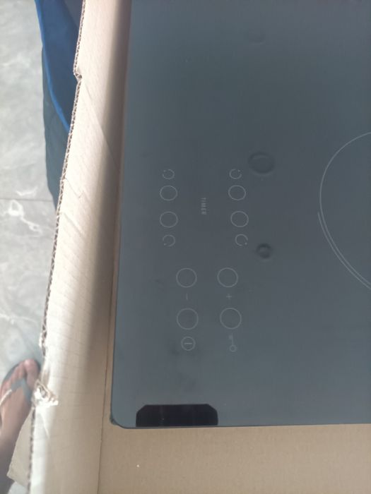 Placa de Vitrocerâmica INDESIT RI 161 C