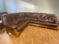 Продам угловий шкіряний диван на дубовому каркасі з Німеччини