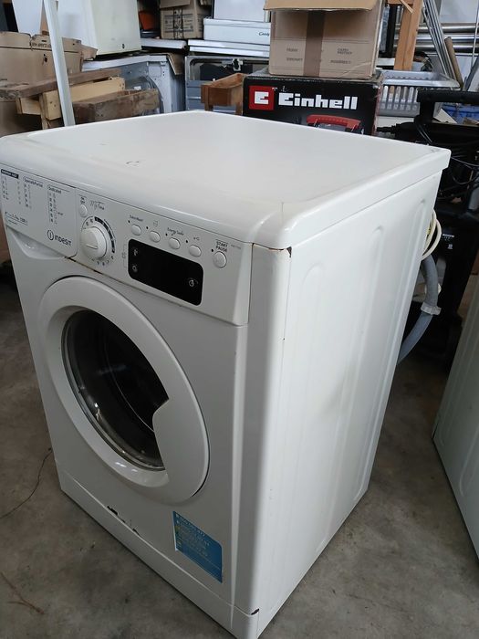 Vendo maquina roupa Indesit 7k a funcionar na perfeição