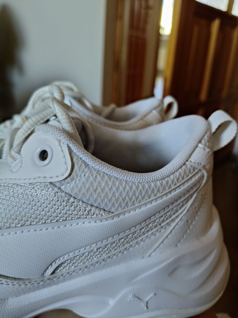 Sneakersy Puma Cilia 37,5 białe