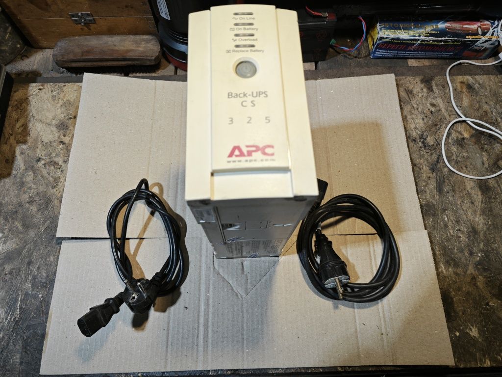 ДБЖ UPS APS робочі.